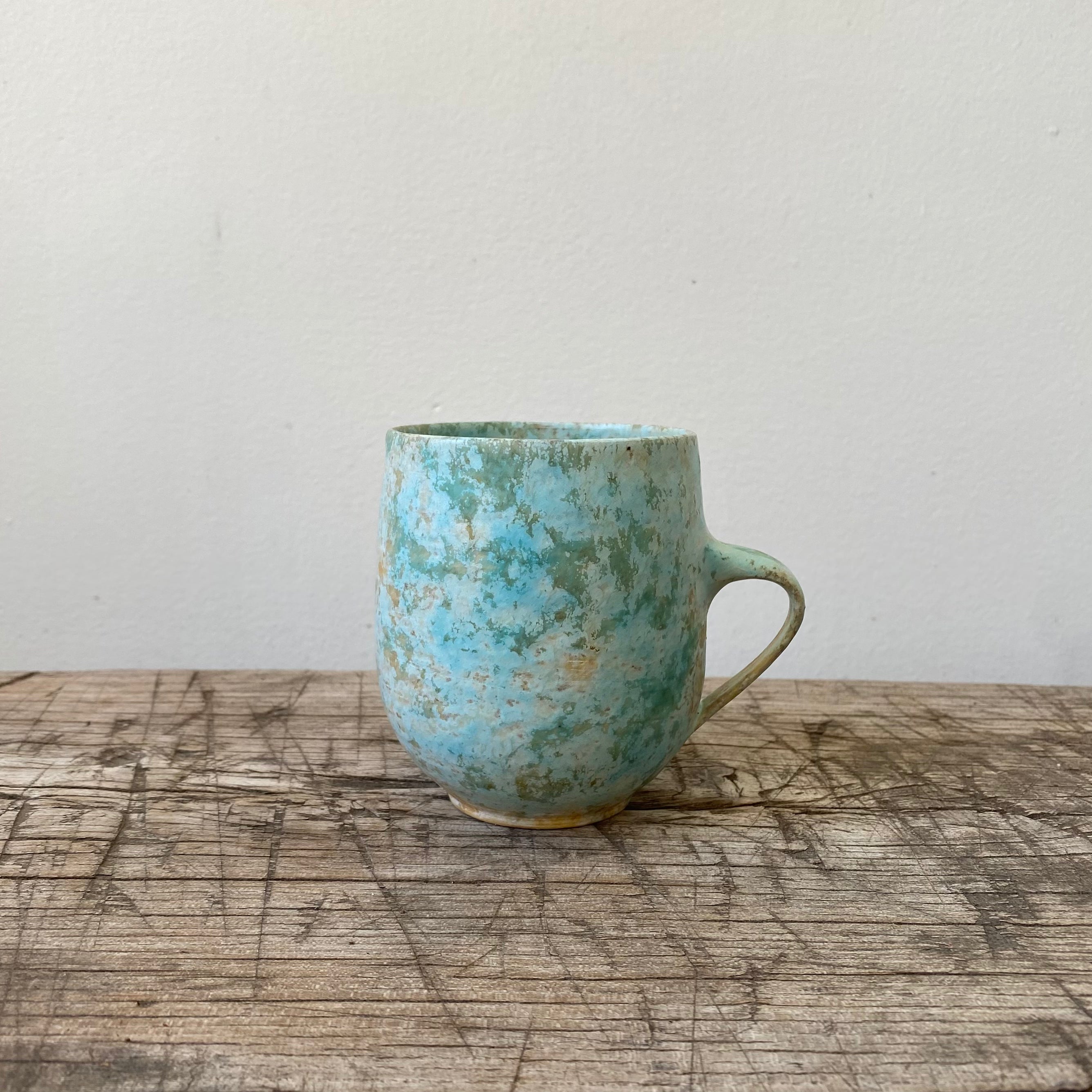 Round Mug/ Makiko Hicher