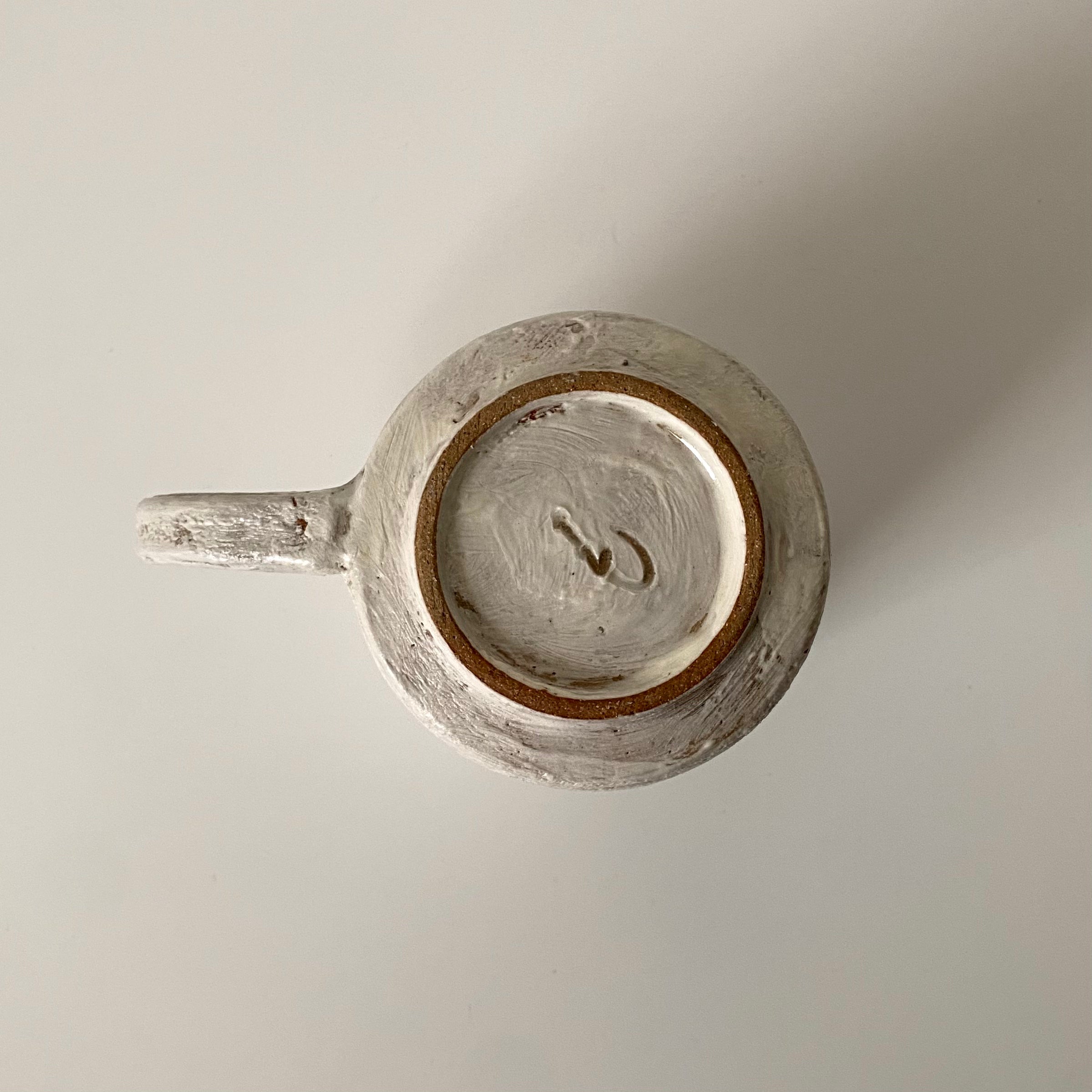 MIKA Handmade Mug – Modern Handle Design, Natural Organic Tones (8oz) / White