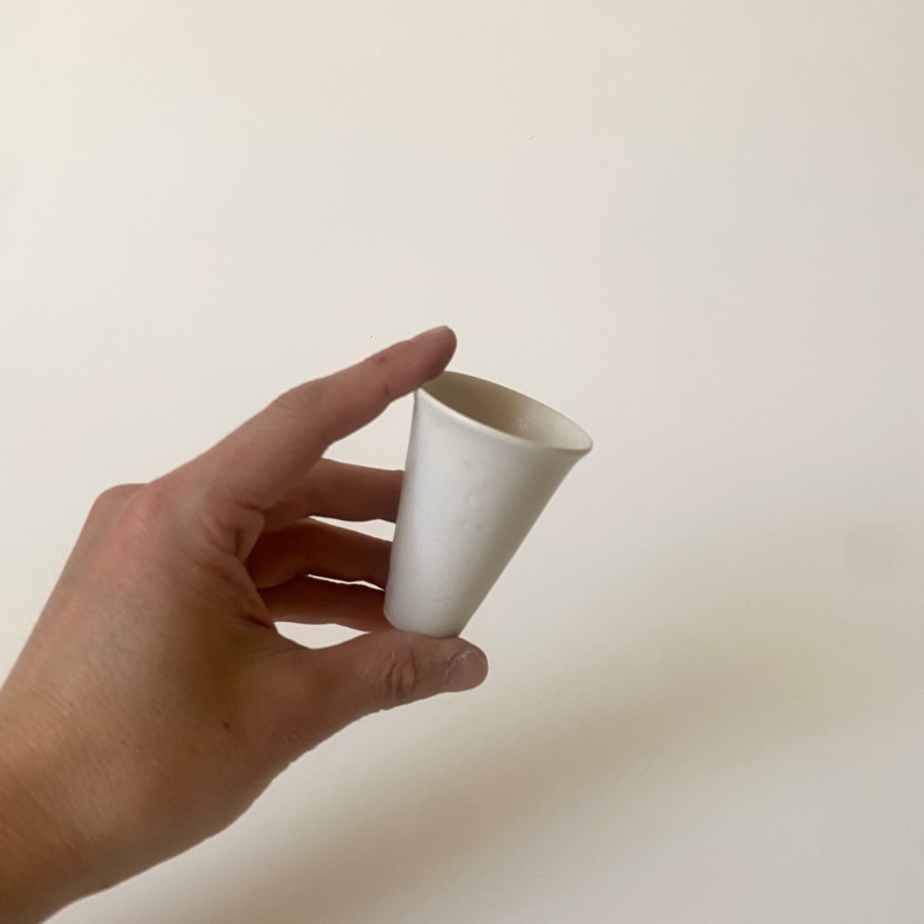 Handcrafted Sake Cups: Taste the Difference | MIKA&