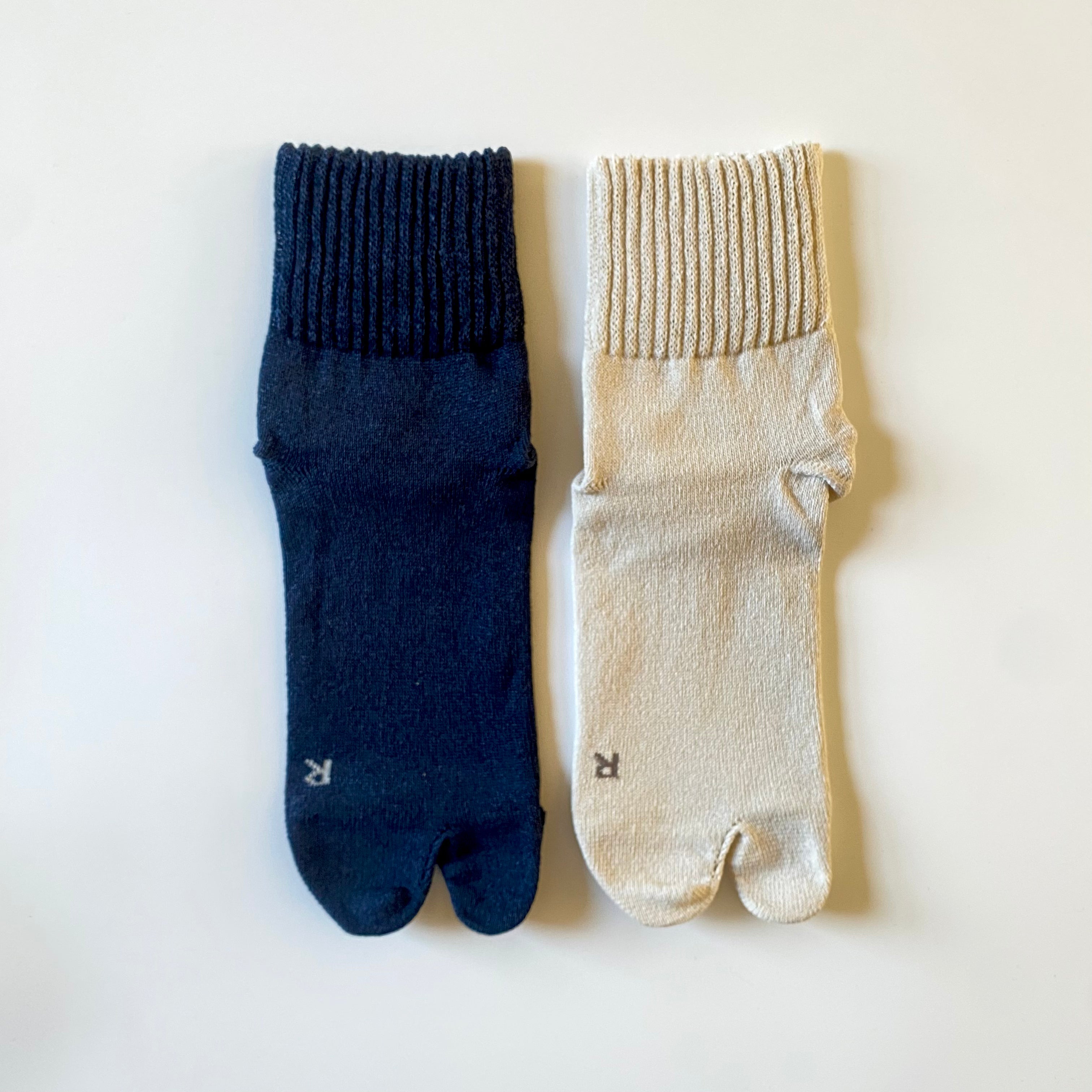 AMITABI Washi Tabi Socks -Taiko Co. Ltd. | Lightweight, Quick-Dry Comfort