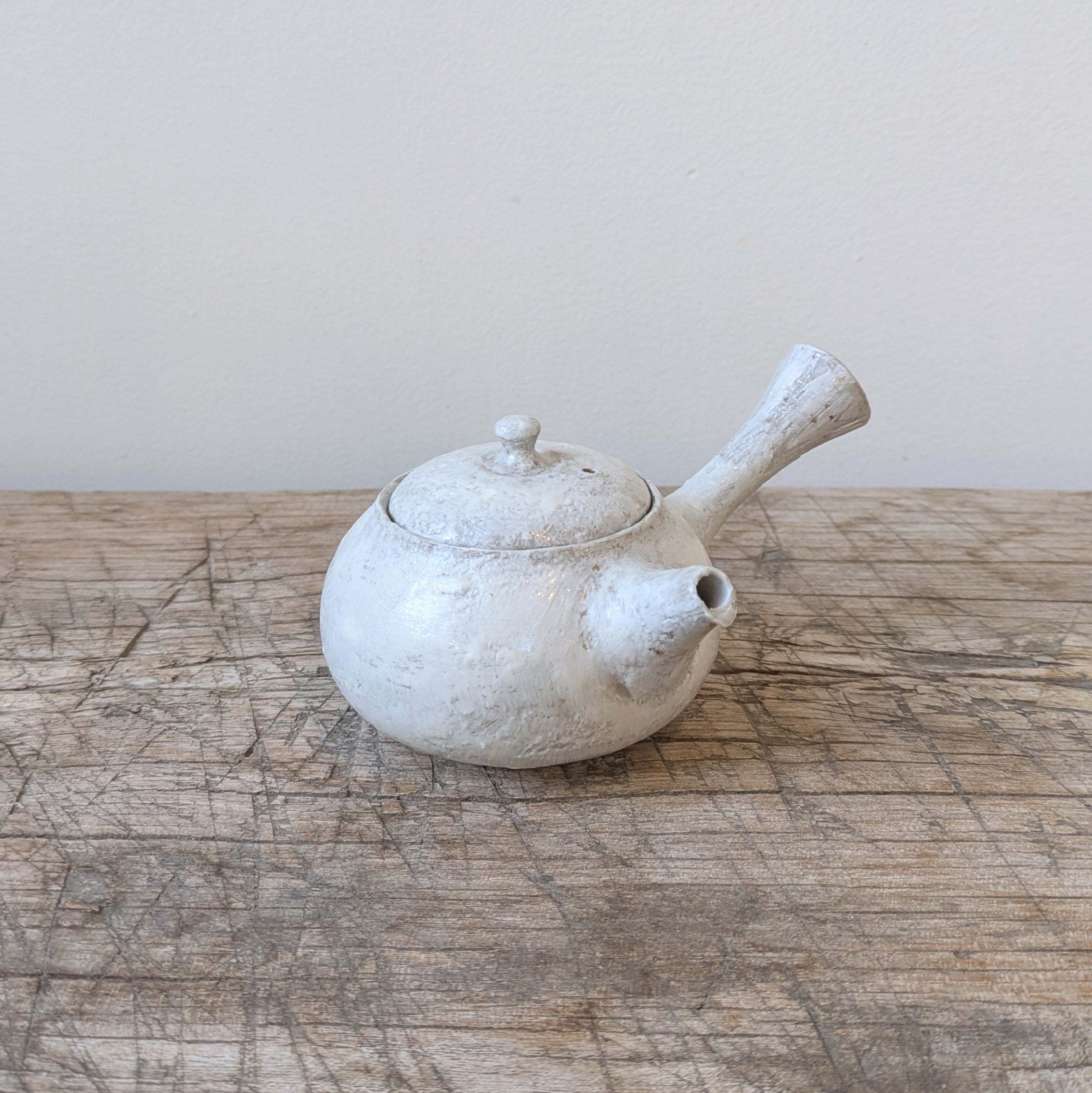 MIKA Original Handmade Teapot – Available in five styles