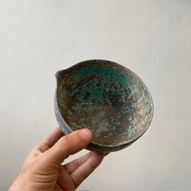 Katakuchi Bowl (Makiko Hicher) - MIKAHardgoods