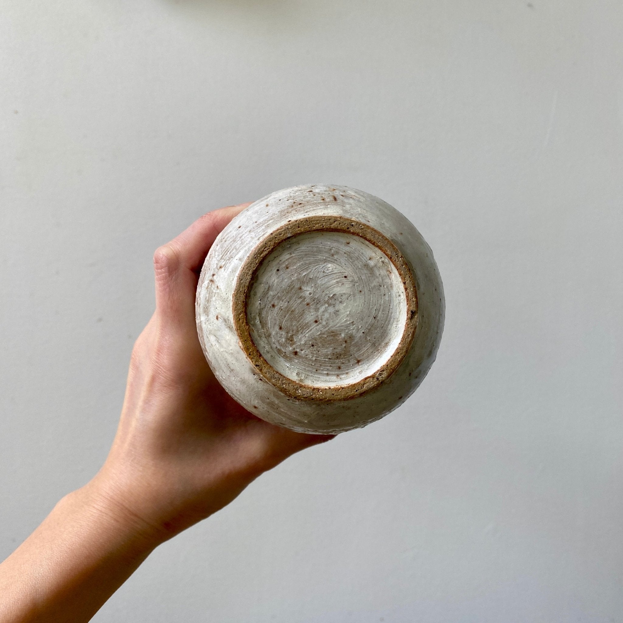 MIKA’S HANDMADE KOHIKI VASE - MIKAHardgoods