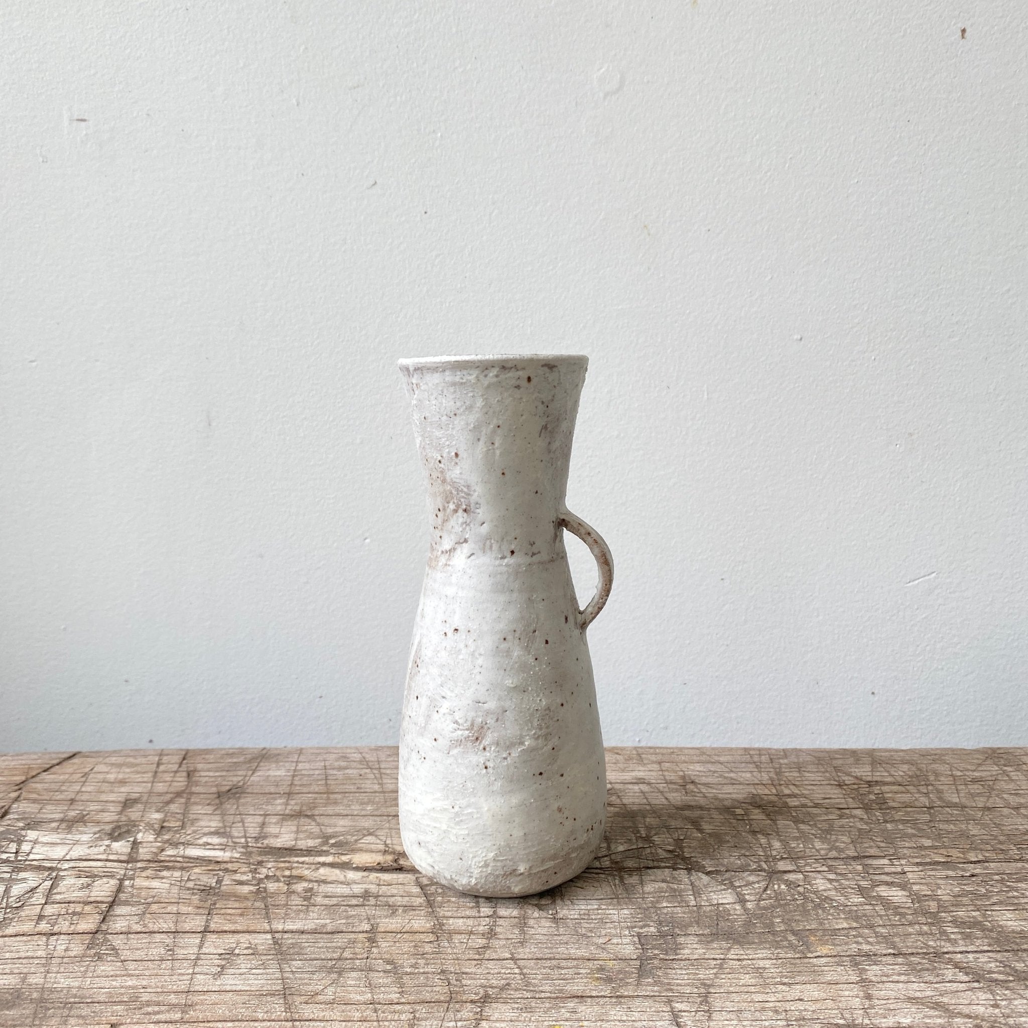 MIKA’S HANDMADE KOHIKI VASE - MIKAHardgoods