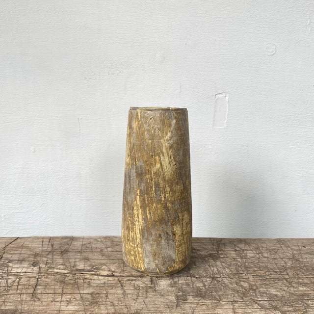 MIKA’S HANDMADE KOHIKI VASE - MIKAHardgoods