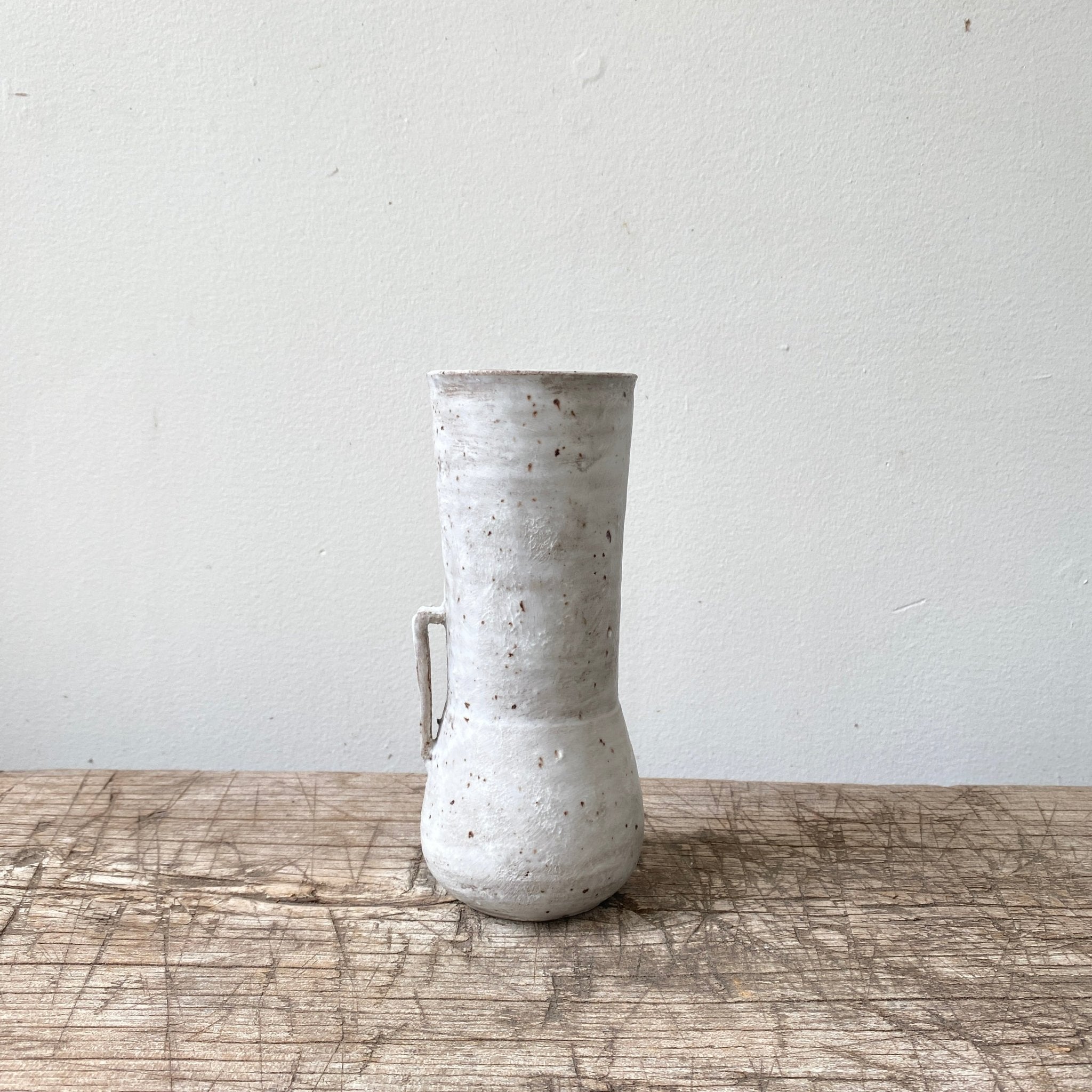 MIKA’S HANDMADE KOHIKI VASE - MIKAHardgoods