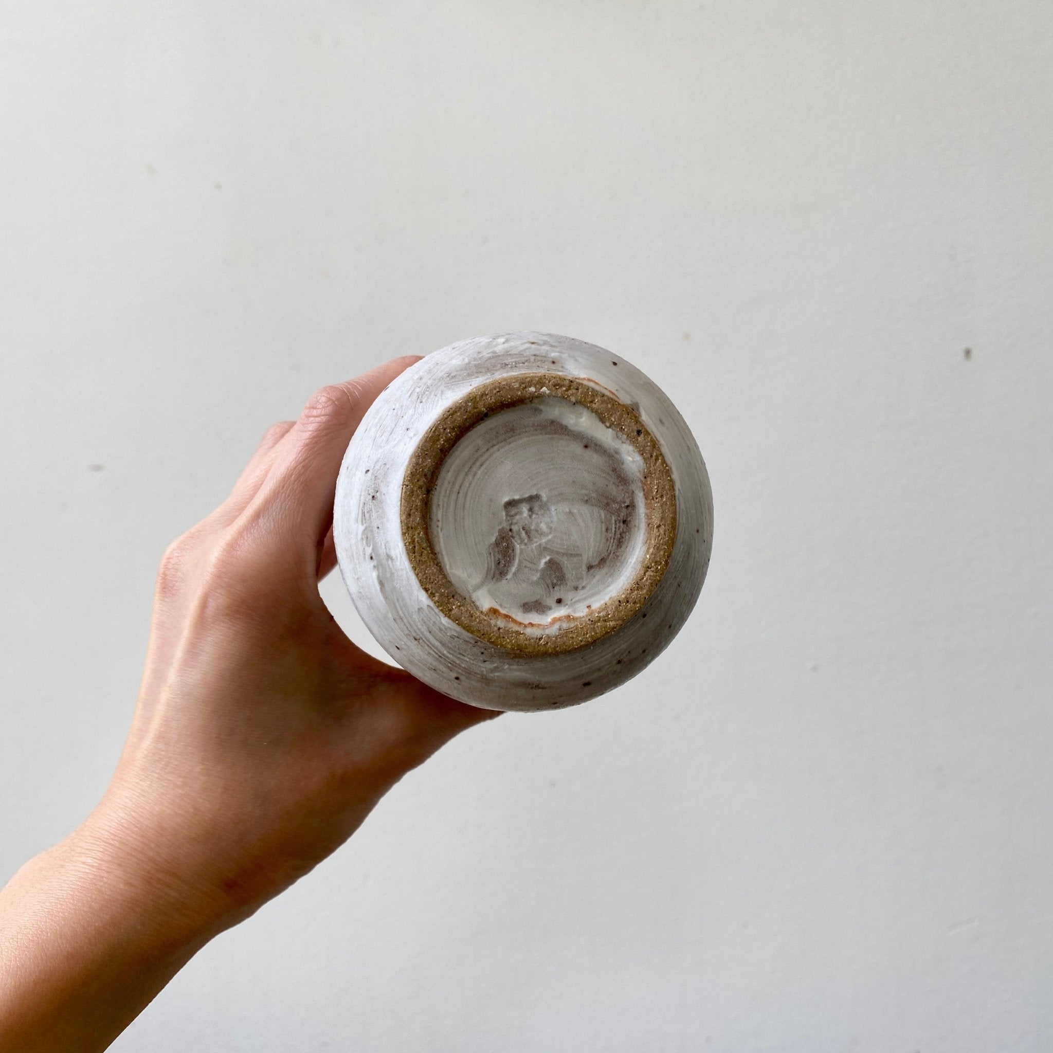 MIKA’S HANDMADE KOHIKI VASE - MIKAHardgoods