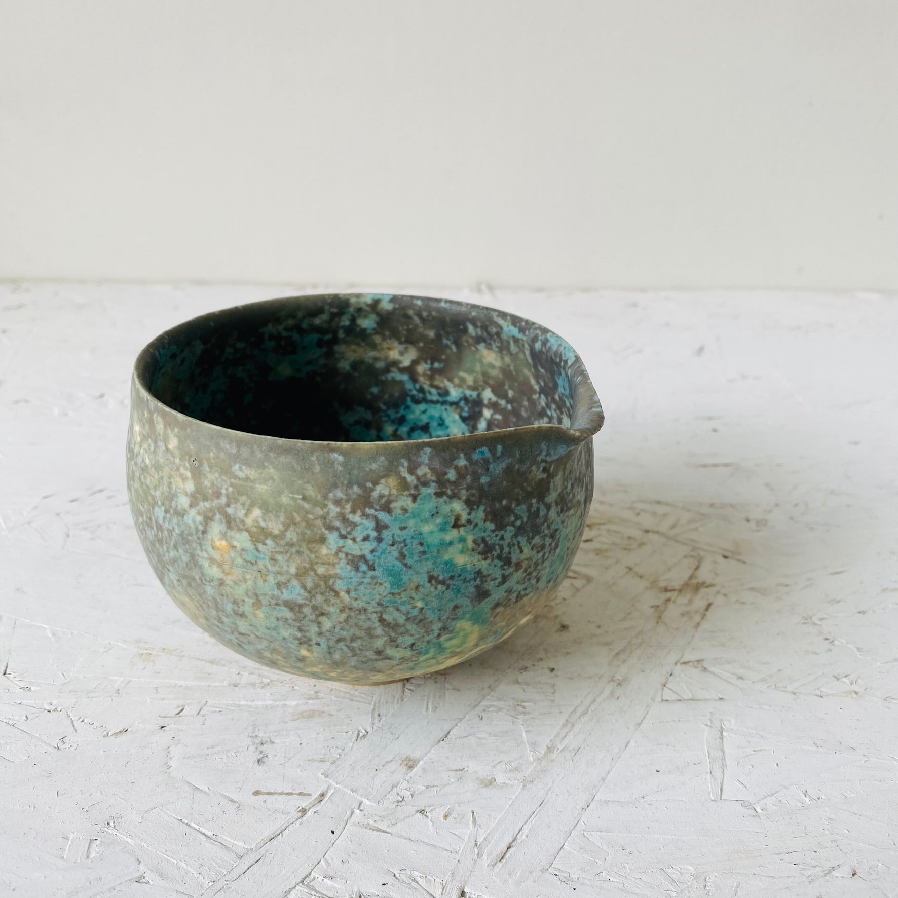 Katakuchi Bowl (Makiko Hicher) - MIKAFleur