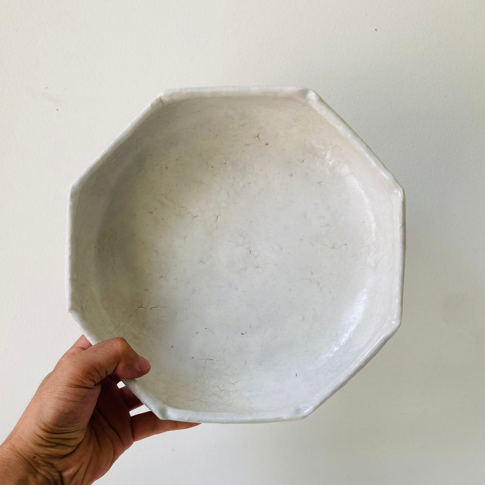 
                  
                    Load image into Gallery viewer, Serving bowl 2 (Satoshi Yoshikawa)
                  
                