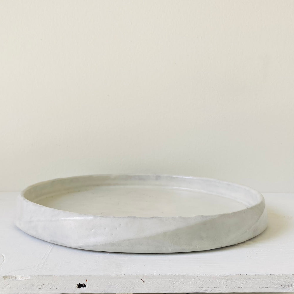 
                  
                    Load image into Gallery viewer, Serving plate (Satoshi Yoshikawa)
                  
                
