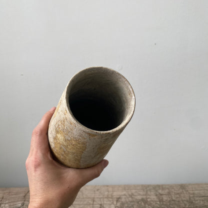 MIKA’S HANDMADE KOHIKI VASE