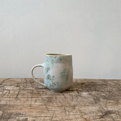 Round Mug/ Makiko Hicher