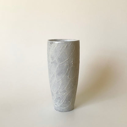 Utsuroi – Handmade Ceramic Vase &