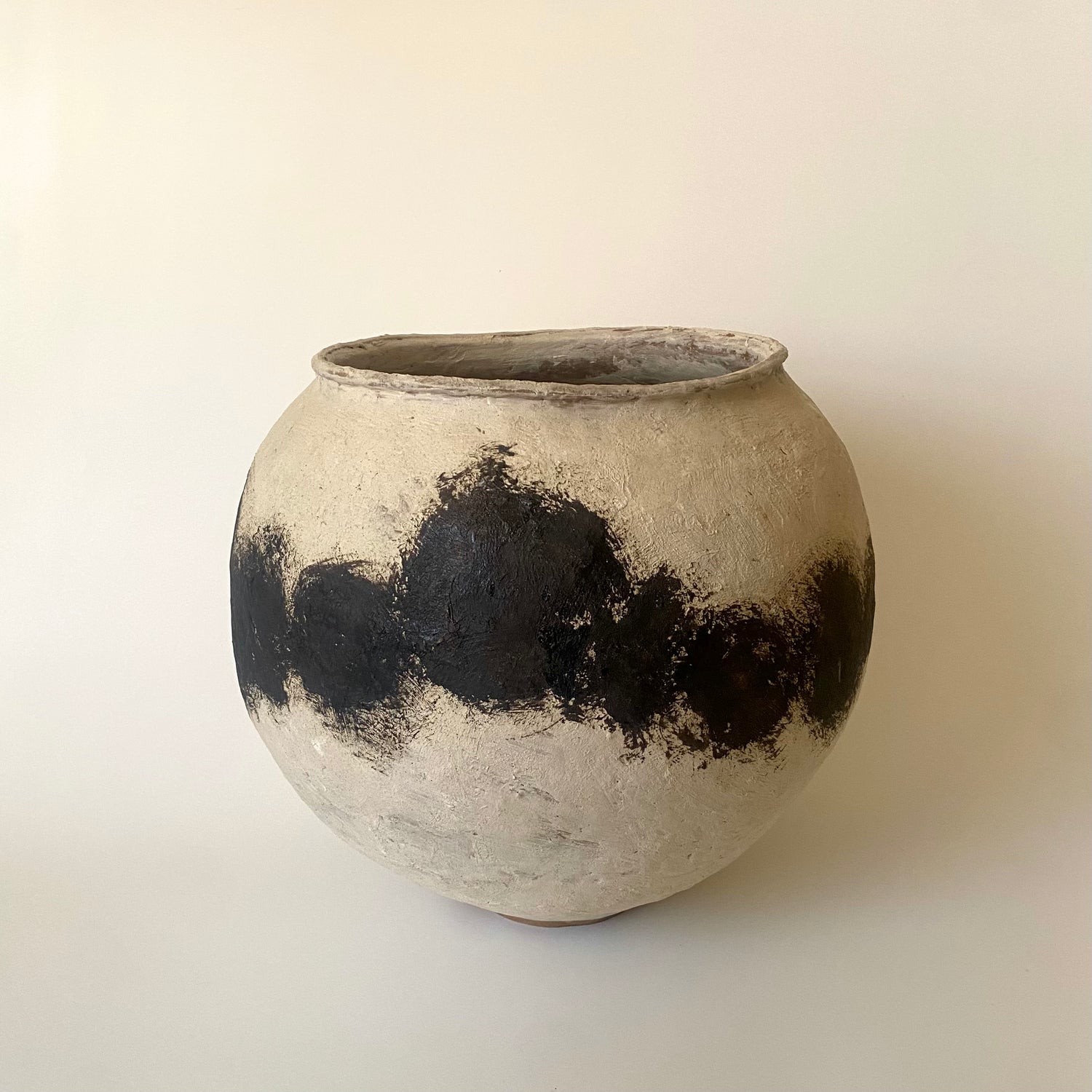 Moon Jar (Satoshi Yoshikawa)