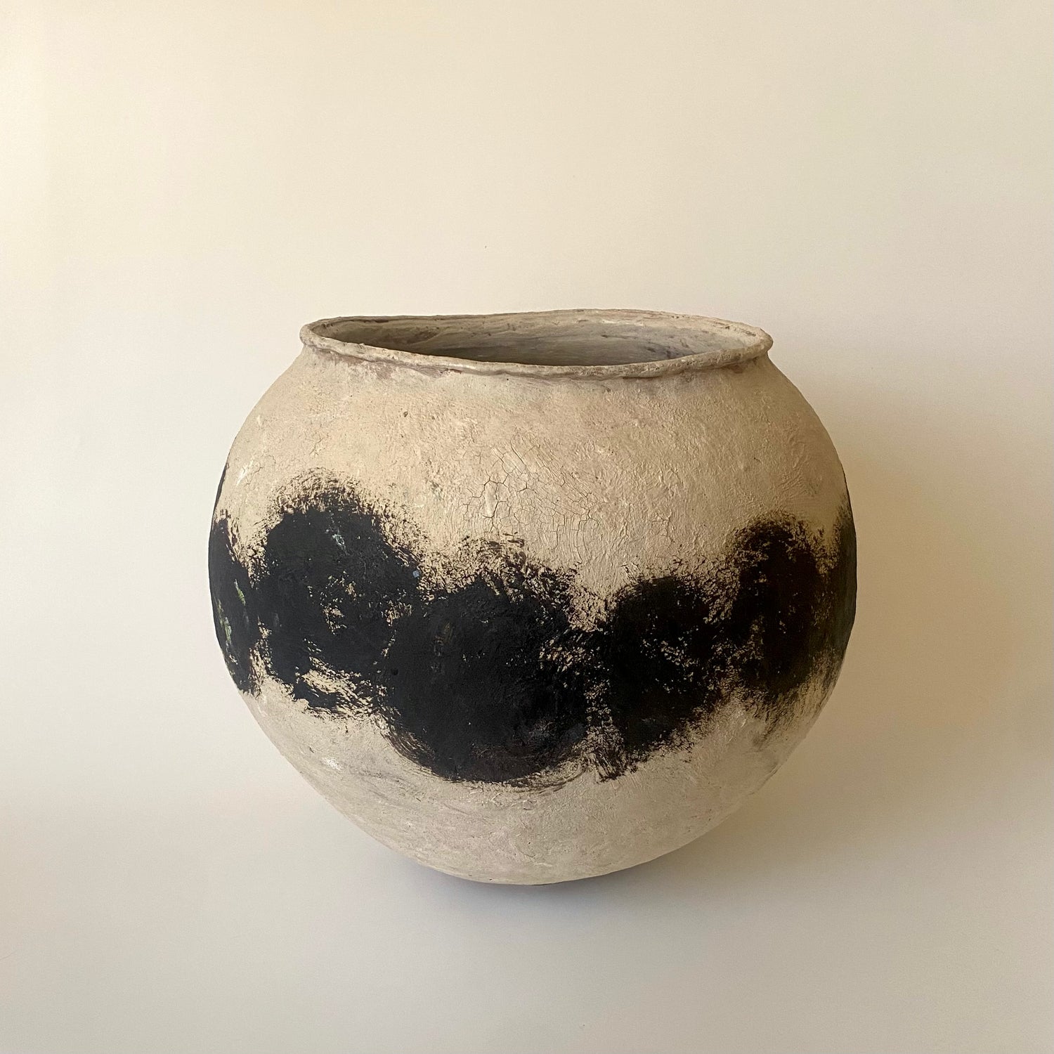 Moon Jar (Satoshi Yoshikawa)