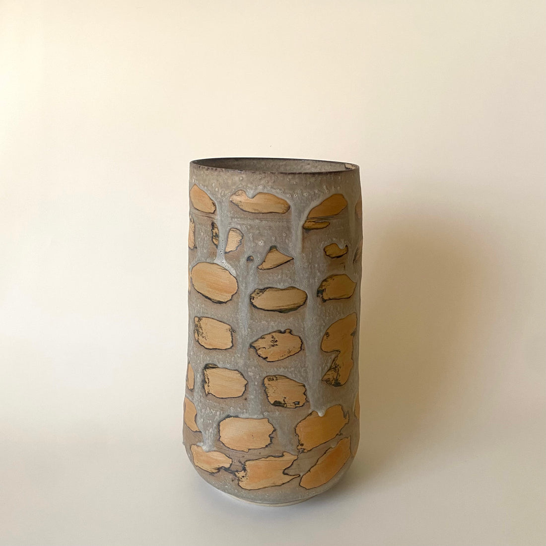 Kayo O’Young / Vase 2025