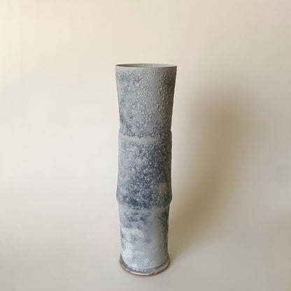 Kayo O’Young / Vase 2025