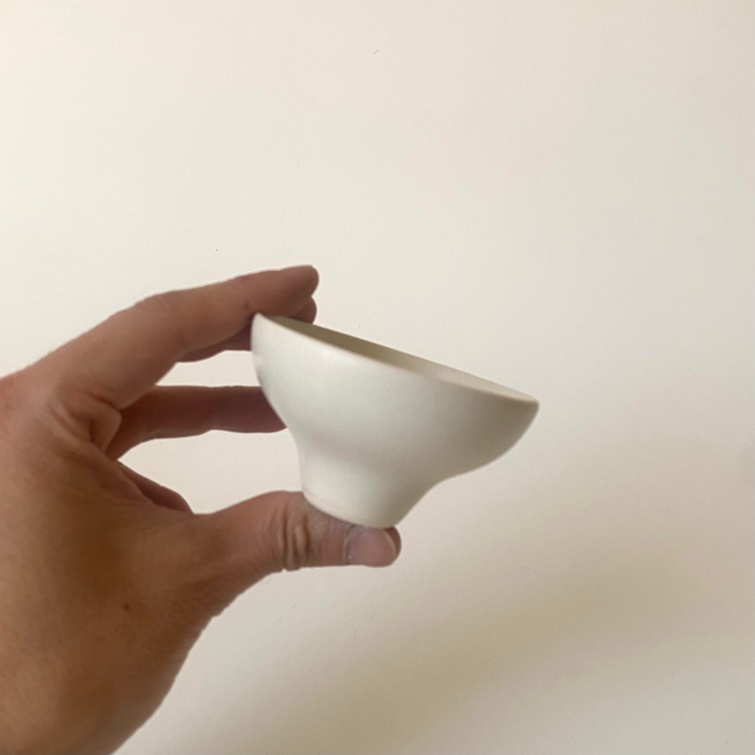 Handcrafted Sake Cups: Taste the Difference | MIKA&