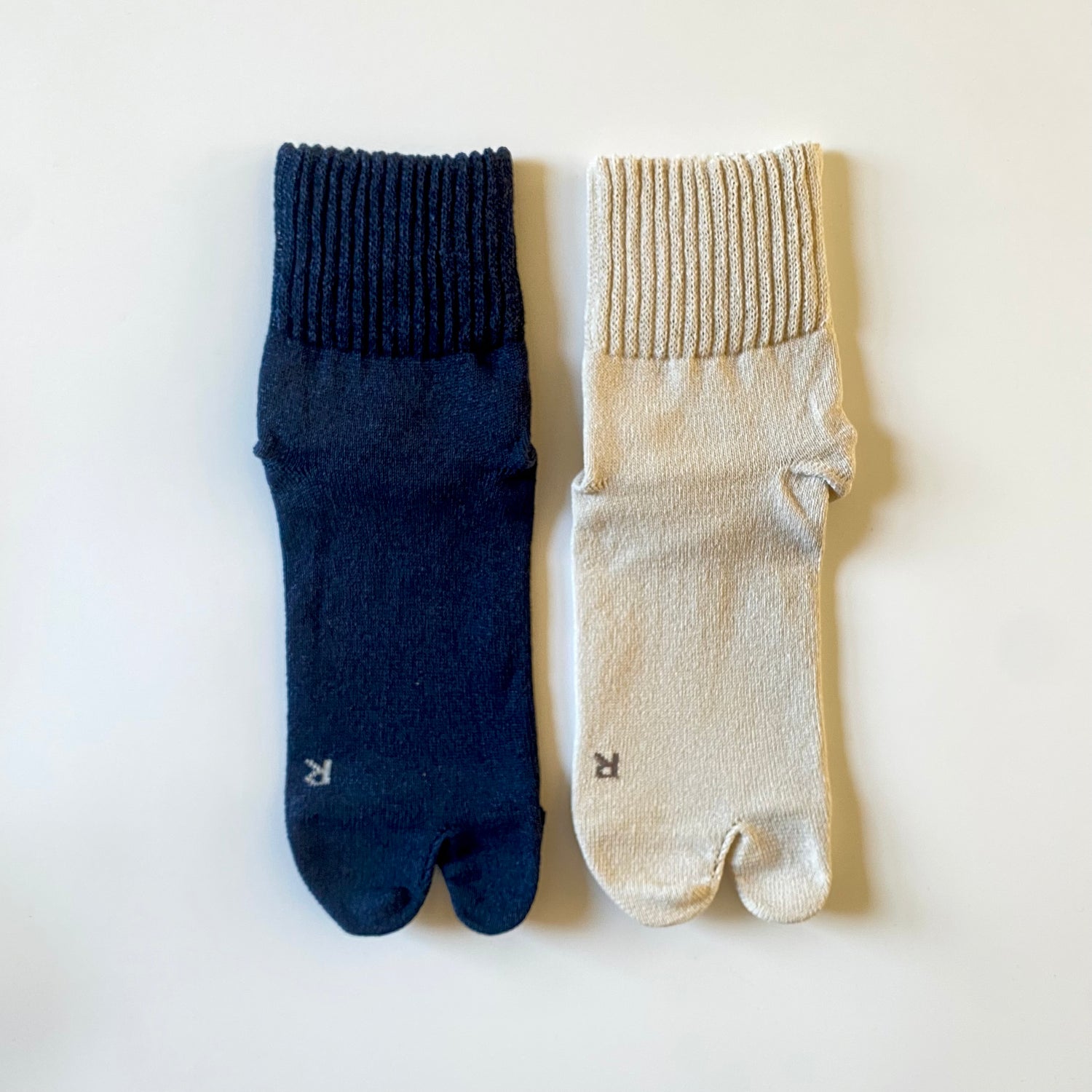 AMITABI Washi Tabi Socks -Taiko Co. Ltd. | Lightweight, Quick-Dry Comfort