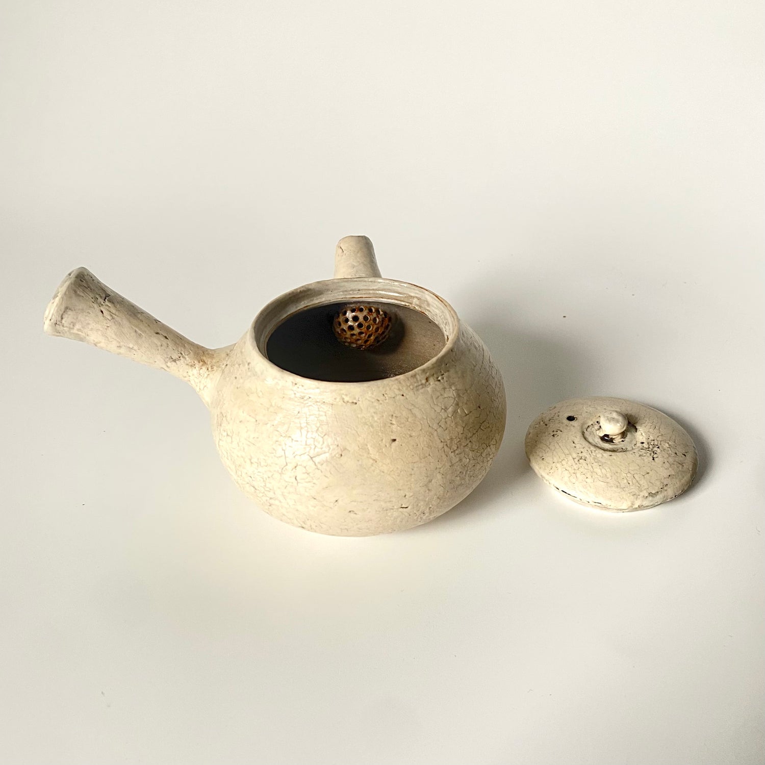Ceramic Teapot – Birch | Utsuroi by MIKA