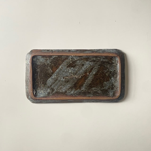 Ceramic rectangular plate | Utsuroi by MIKA