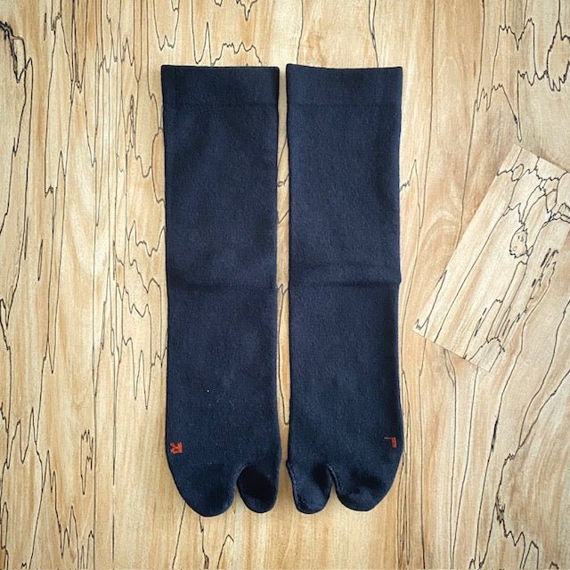 AMIATABI Cotton Silk Basic Tabi Socks - MIKAHardgoods