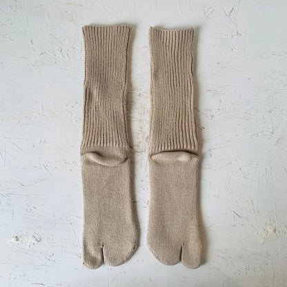 AMITABI Low gauge ribbed tabi socks - Taiko Co.Ltd - MIKAFleurHardgoods
