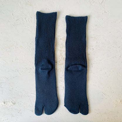 AMITABI Low gauge ribbed tabi socks - Taiko Co.Ltd - MIKAFleurHardgoods