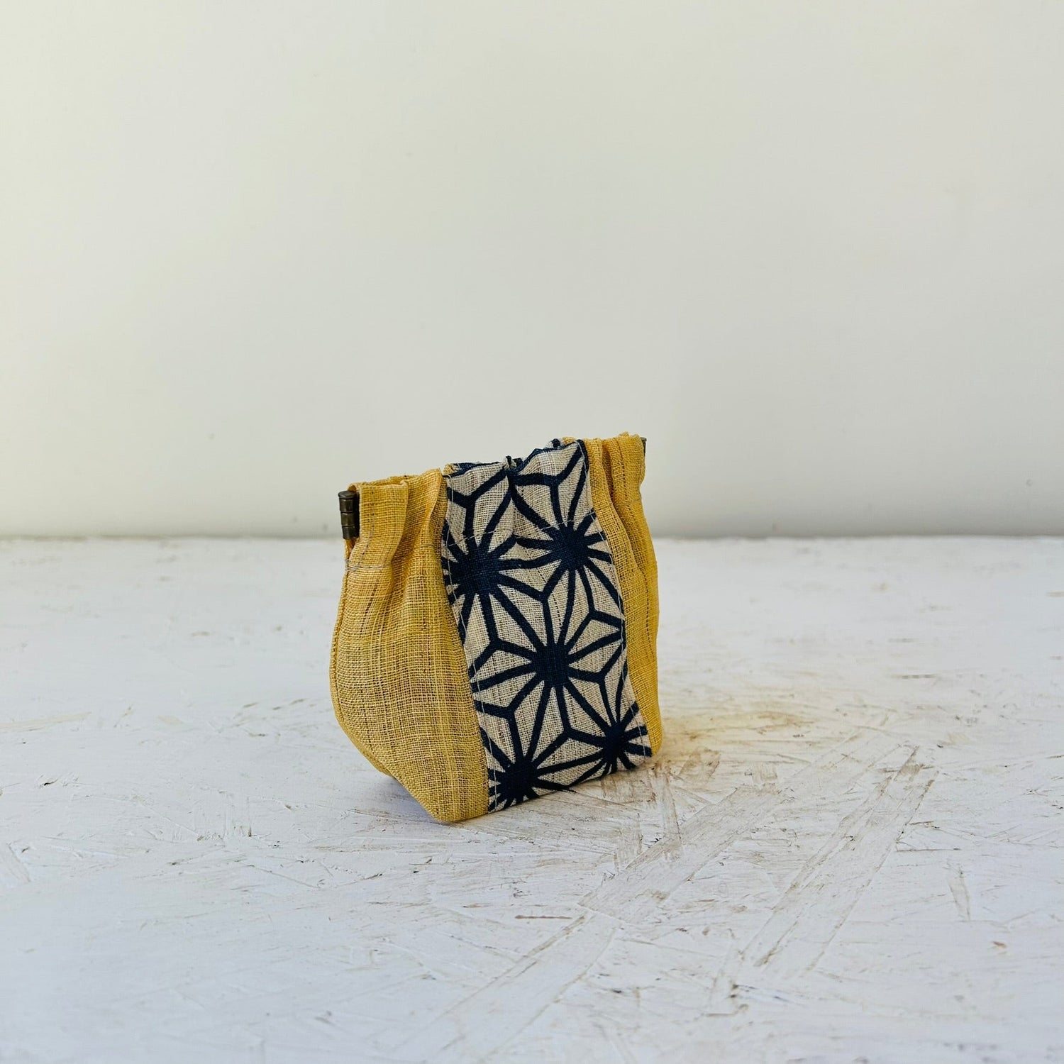 Japanese Linen Baneguchi Pouch (flex frame pouch) - MIKAFleur