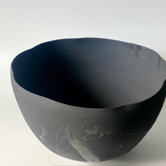 Kayo O’Young / Cobalt black Large Sculptural Bowl 2026 - MIKAHardgoods