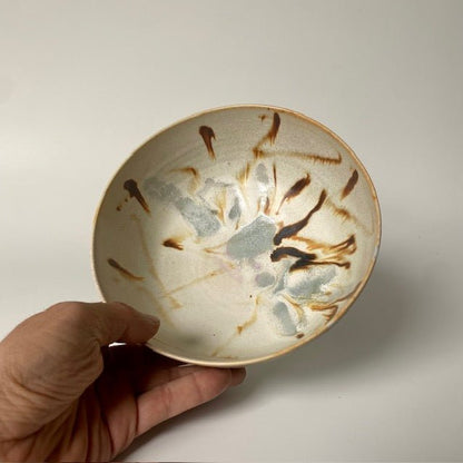 Kayo O’Young / soft cream colored Bowl 2025 - MIKAHardgoods
