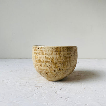 MIKA Original Handmade Matcha Bowl – Organic Beige &amp; White - MIKAFleurHardgoods