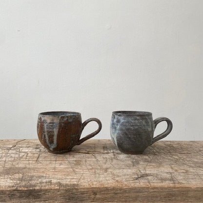 MIKA Original Handmade Round Mug (10oz) / Brown, Navy - MIKAHardgoods