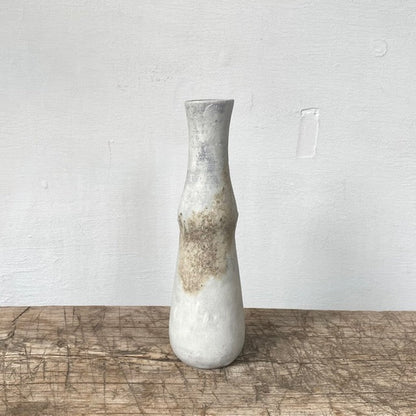 MIKA’S HANDMADE KOHIKI VASE - MIKAHardgoods