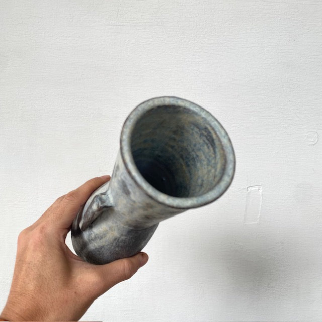 MIKA’S HANDMADE KOHIKI VASE - MIKAHardgoods