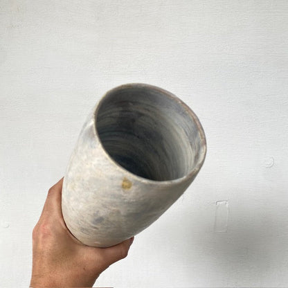 MIKA’S HANDMADE KOHIKI VASE - MIKAHardgoods