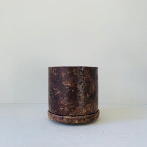 
                  
                    Load image into Gallery viewer, 4&amp;quot; MIKA&amp;#39;s Handmade Kohiki Pot with Drainage Hole and Saucer (Brown) - MIKAFleurHardgoods
                  
                