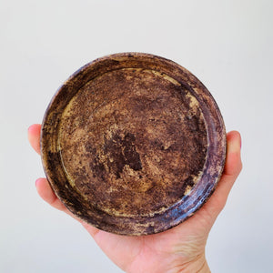 
                  
                    Load image into Gallery viewer, 4&amp;quot; MIKA&amp;#39;s Handmade Kohiki Pot with Drainage Hole and Saucer (Brown) - MIKAFleurHardgoods
                  
                