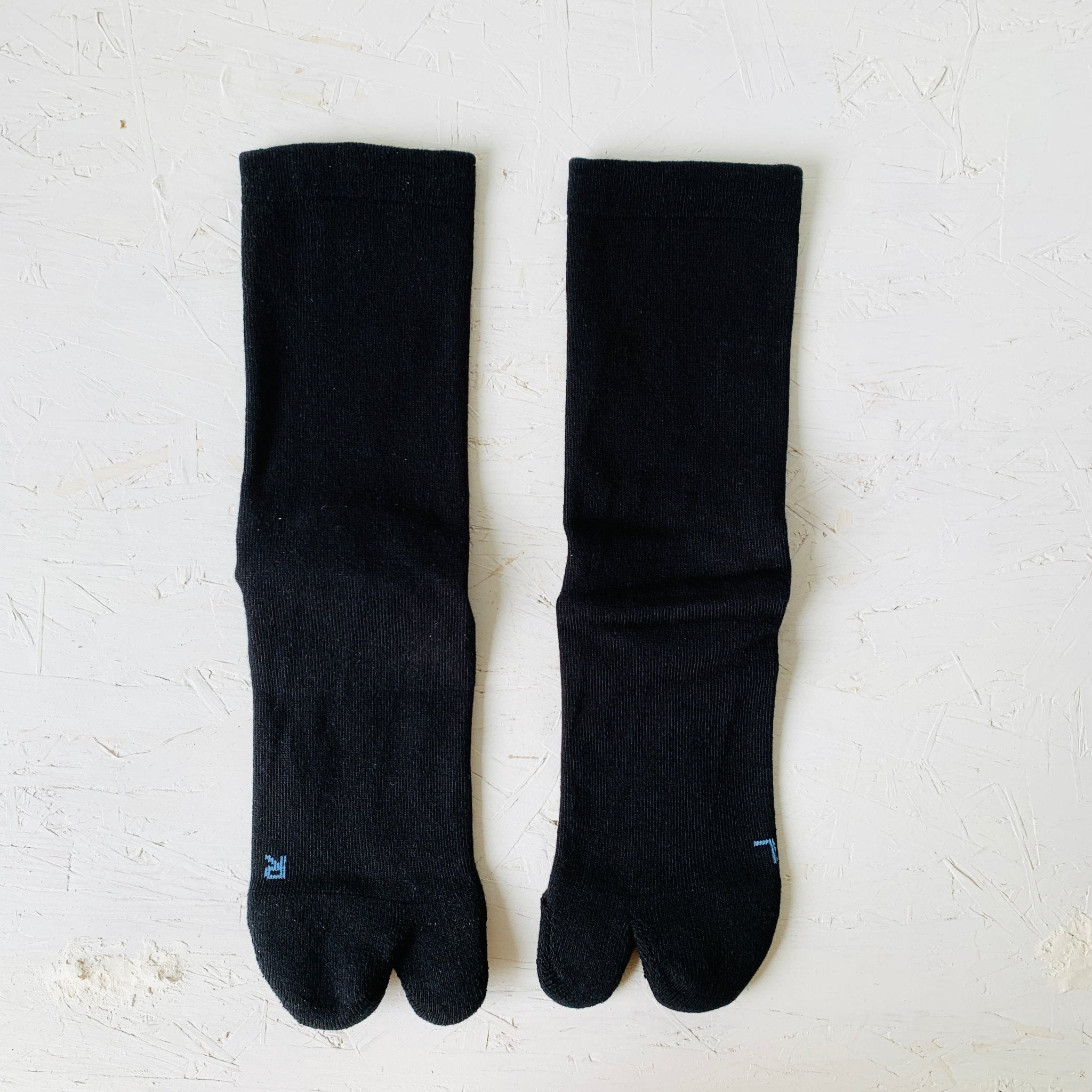 AMITABI Essential Tabi Socks - Taiko Co.Ltd - MIKAFleur