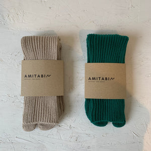 
                  
                    Load image into Gallery viewer, AMITABI Low gauge ribbed tabi socks- Taiko Co.Ltd - MIKAFleur
                  
                