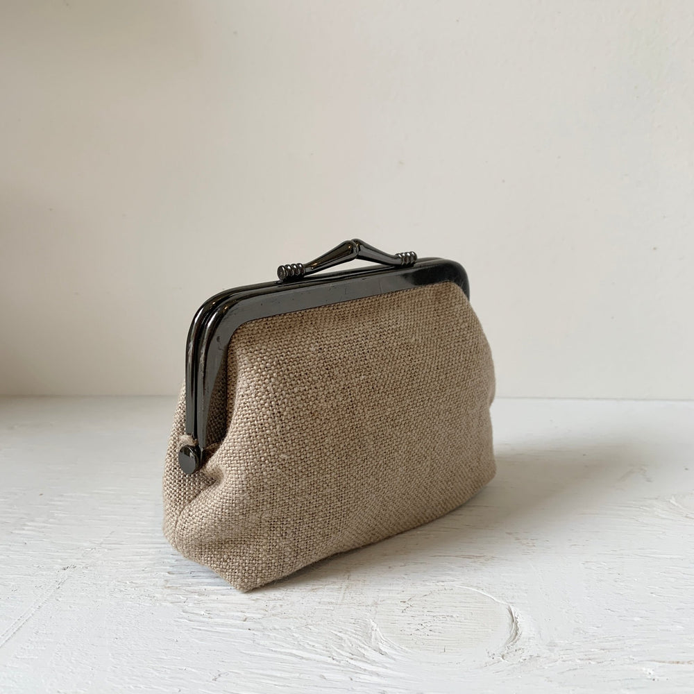 
                  
                    Load image into Gallery viewer, Japanese linen Gamaguchi pouches (kiss-lock pouches) - MIKAFleurHardgoods
                  
                