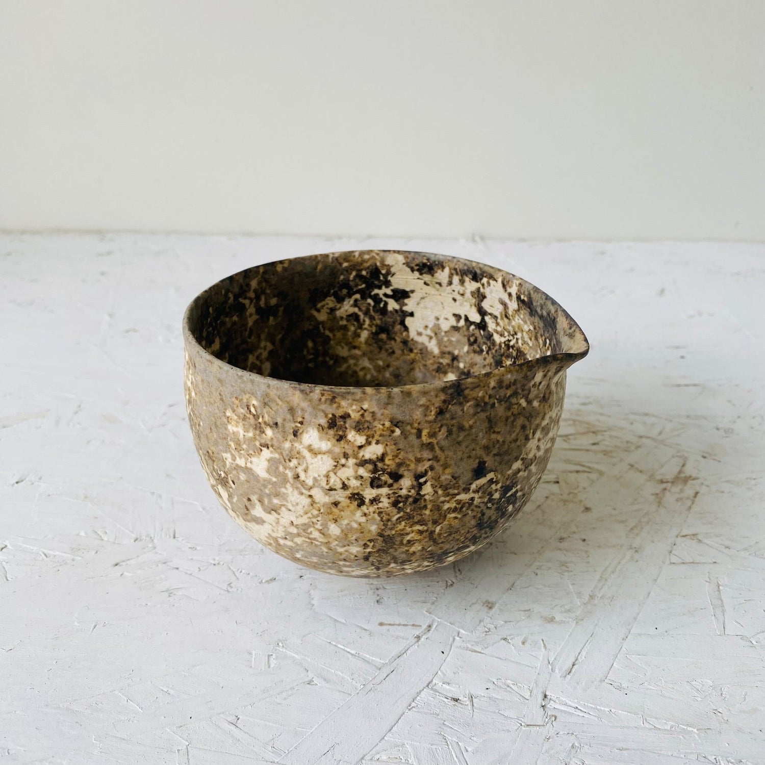 Katakuchi Bowl (Makiko Hicher) - MIKAFleur