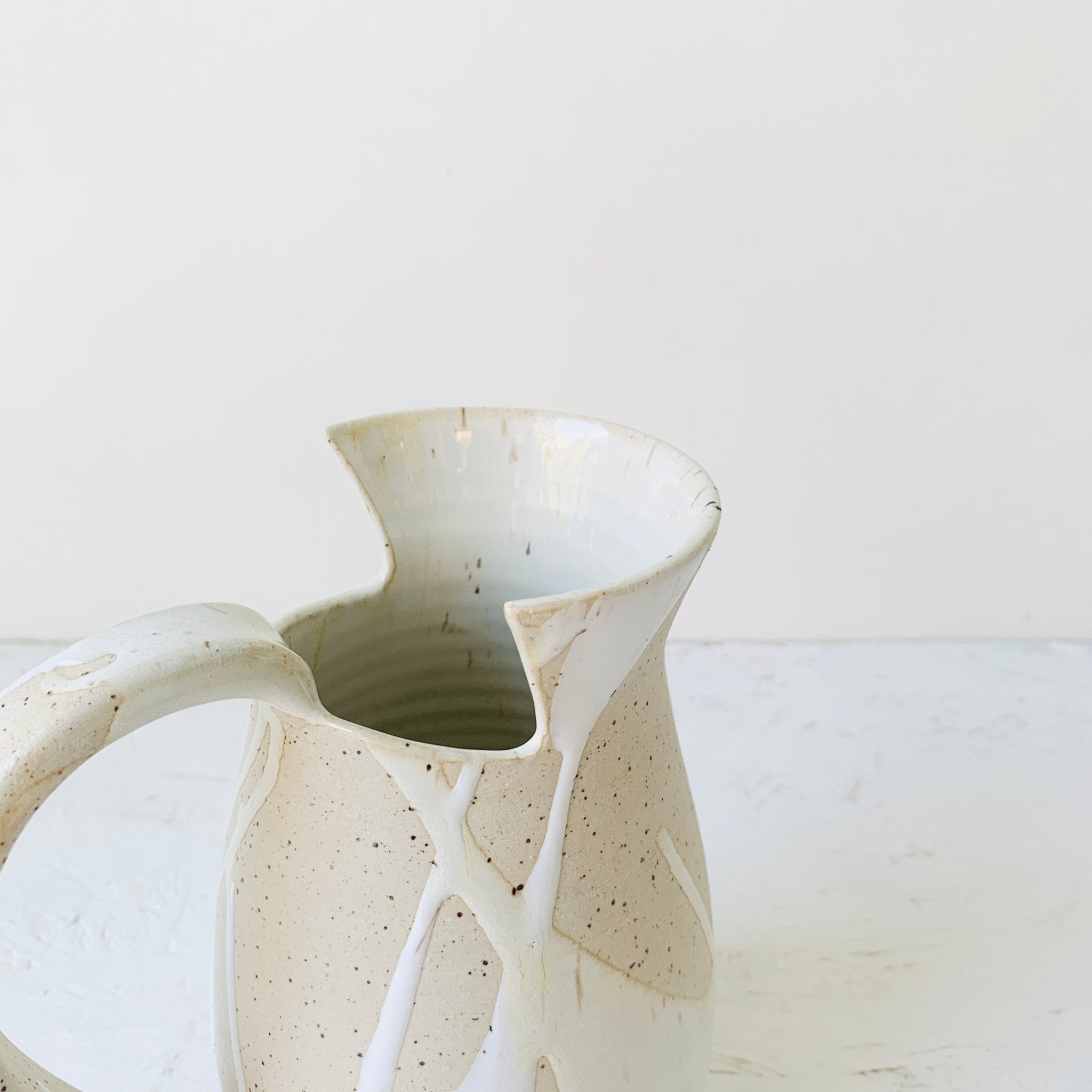 MIKA's handmade Jug - MIKAFleurHardgoods