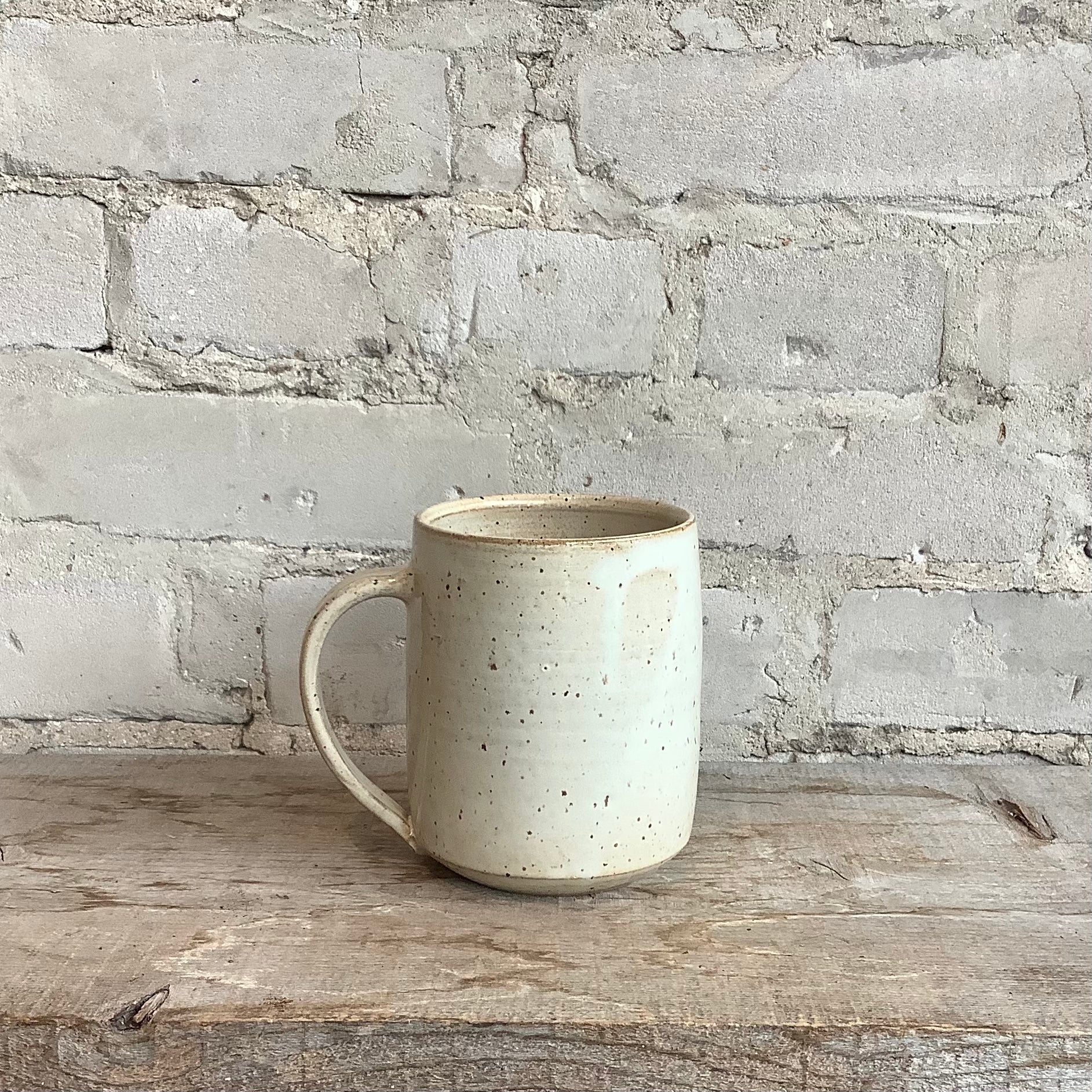 MIKA’s handmade large mug - MIKAFleurHardgoods