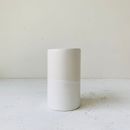 Vase (Akai Ceramic Studio) - MIKAFleurHardgoods