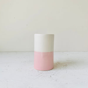 
                  
                    Load image into Gallery viewer, Vase (Akai Ceramic Studio) - MIKAFleurHardgoods
                  
                
