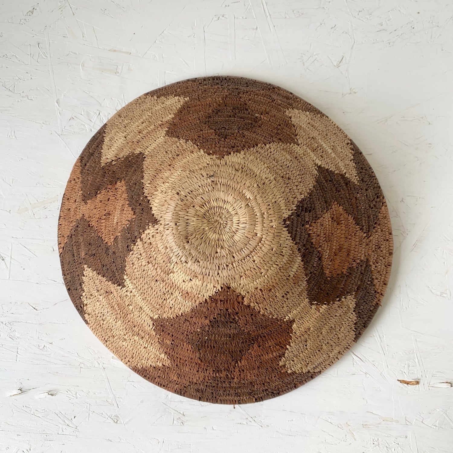 Vintage Hand-woven African Basket - MIKAFleurhome goods